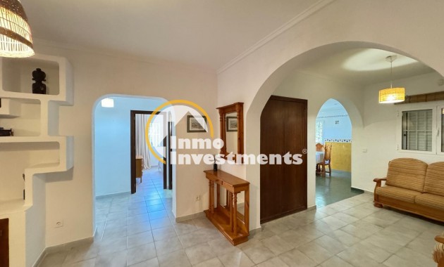 Reventa - Chalet independiente - Orihuela Costa - La Regia