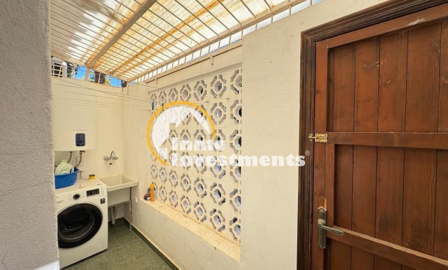 Reventa - Chalet independiente - Orihuela Costa - La Regia