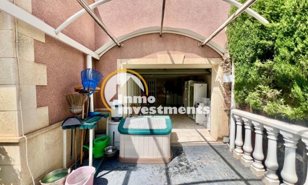 Bestaande bouw - Villa - Torrevieja - La Siesta