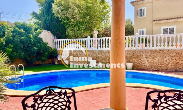 Bestaande bouw - Villa - Torrevieja - La Siesta