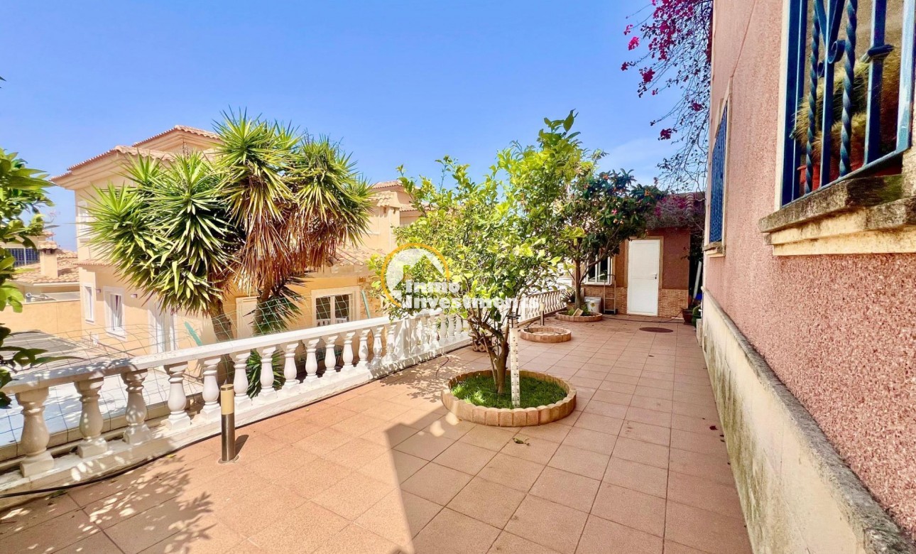 Bestaande bouw - Villa - Torrevieja - La Siesta