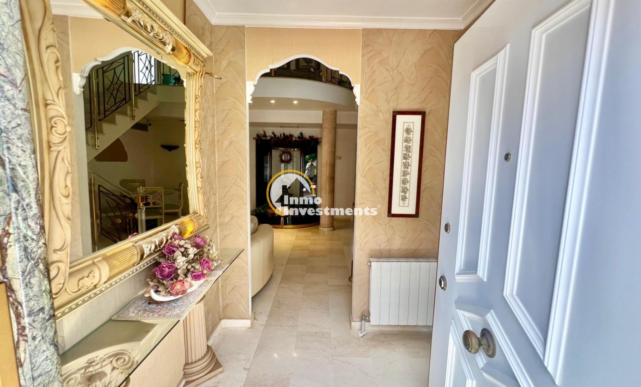 Bestaande bouw - Villa - Torrevieja - La Siesta