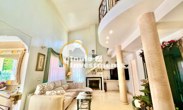 Bestaande bouw - Villa - Torrevieja - La Siesta