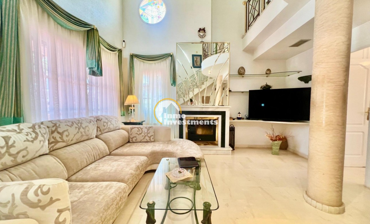 Bestaande bouw - Villa - Torrevieja - La Siesta