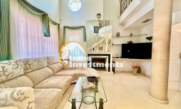 Bestaande bouw - Villa - Torrevieja - La Siesta