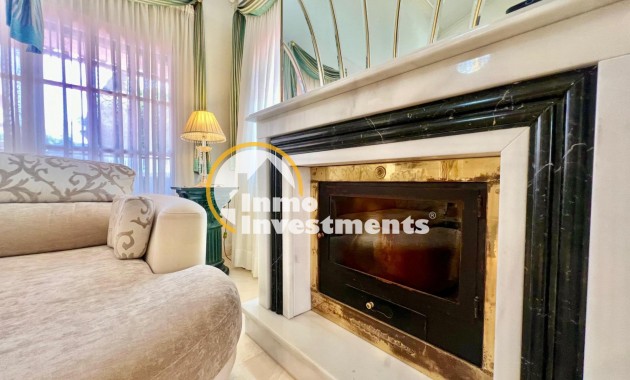Bestaande bouw - Villa - Torrevieja - La Siesta