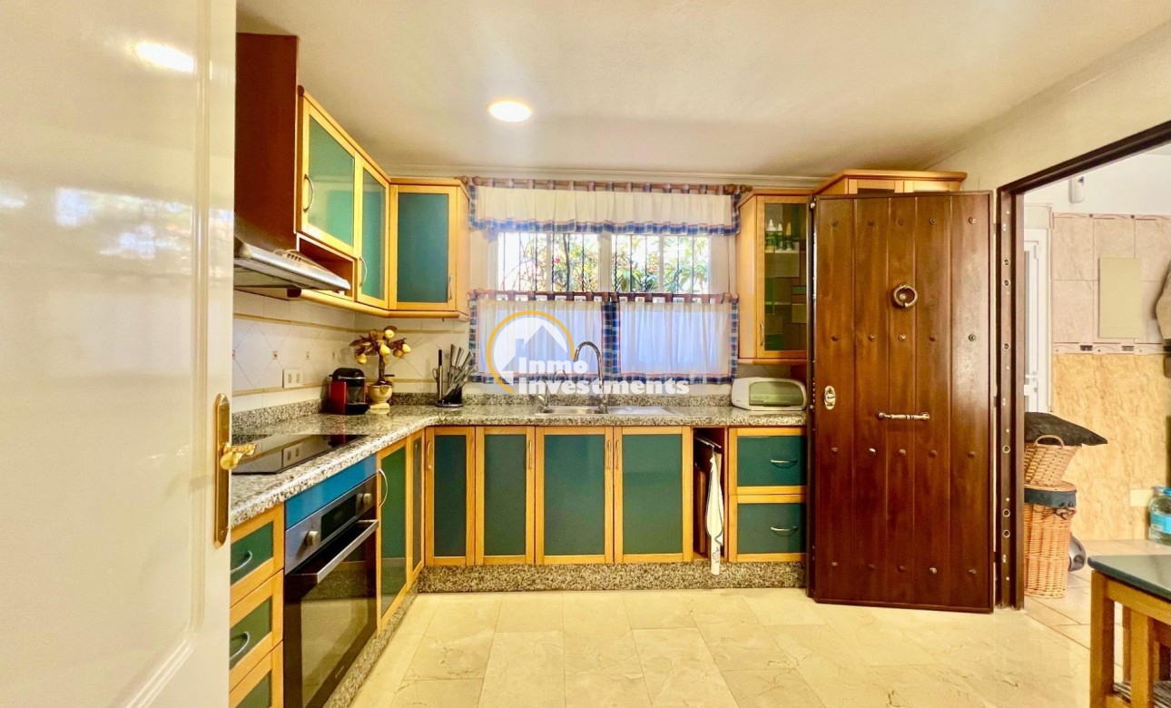 Bestaande bouw - Villa - Torrevieja - La Siesta