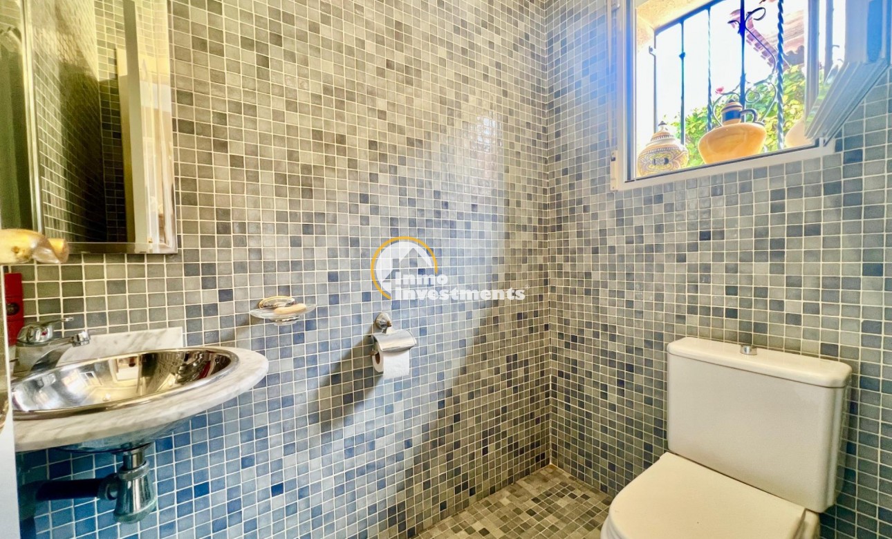 Bestaande bouw - Villa - Torrevieja - La Siesta