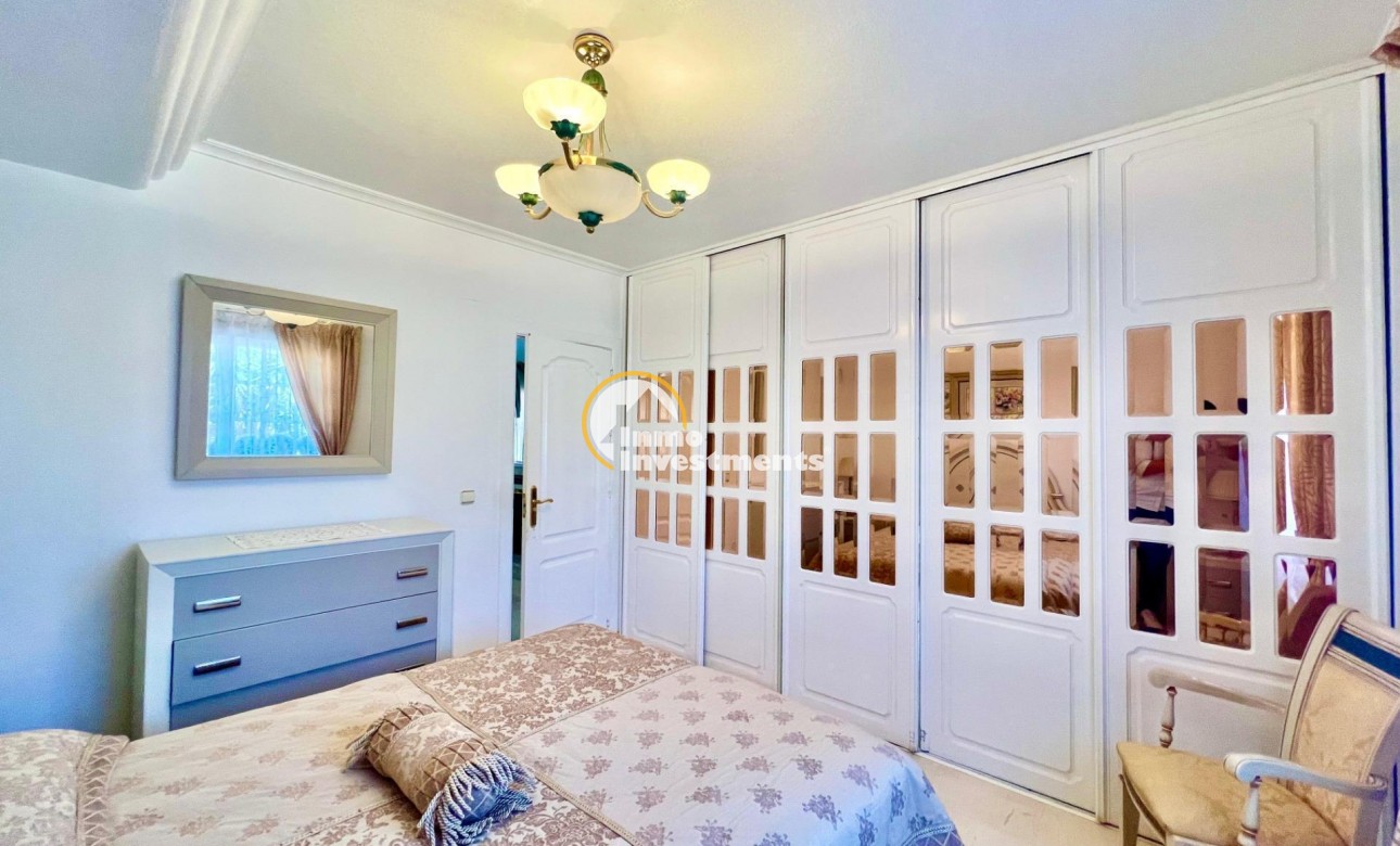 Bestaande bouw - Villa - Torrevieja - La Siesta