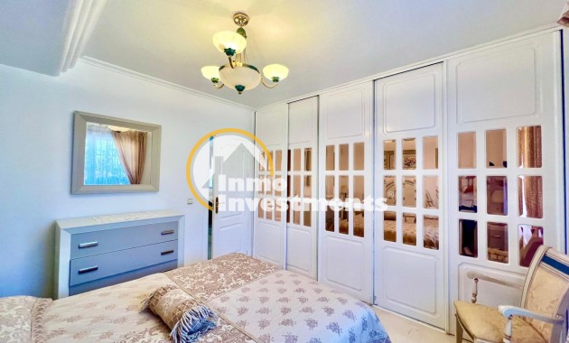 Bestaande bouw - Villa - Torrevieja - La Siesta