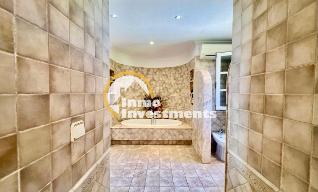 Bestaande bouw - Villa - Torrevieja - La Siesta