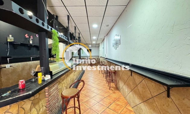Reventa - Local comercial - Torrevieja - Estacion de autobuses