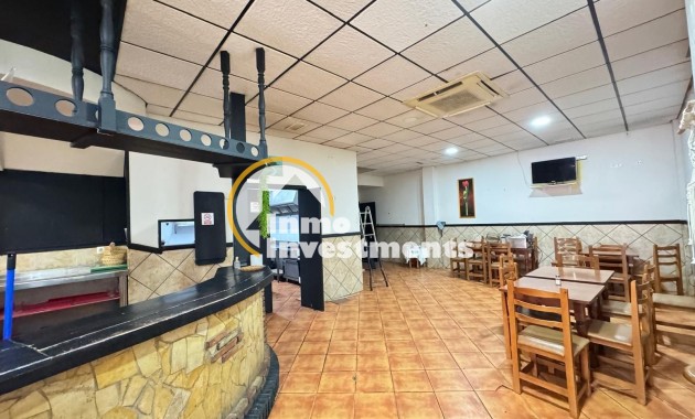 Reventa - Local comercial - Torrevieja - Estacion de autobuses