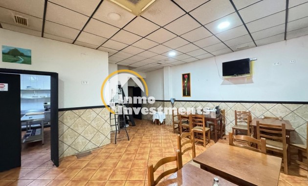 Reventa - Local comercial - Torrevieja - Estacion de autobuses