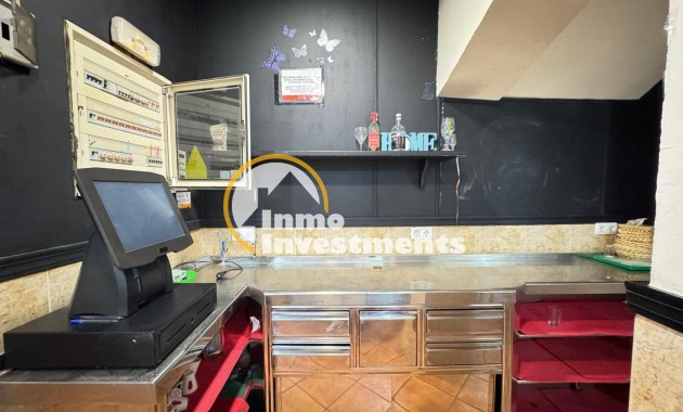 Reventa - Local comercial - Torrevieja - Estacion de autobuses