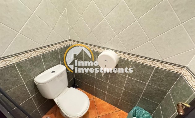 Reventa - Local comercial - Torrevieja - Estacion de autobuses