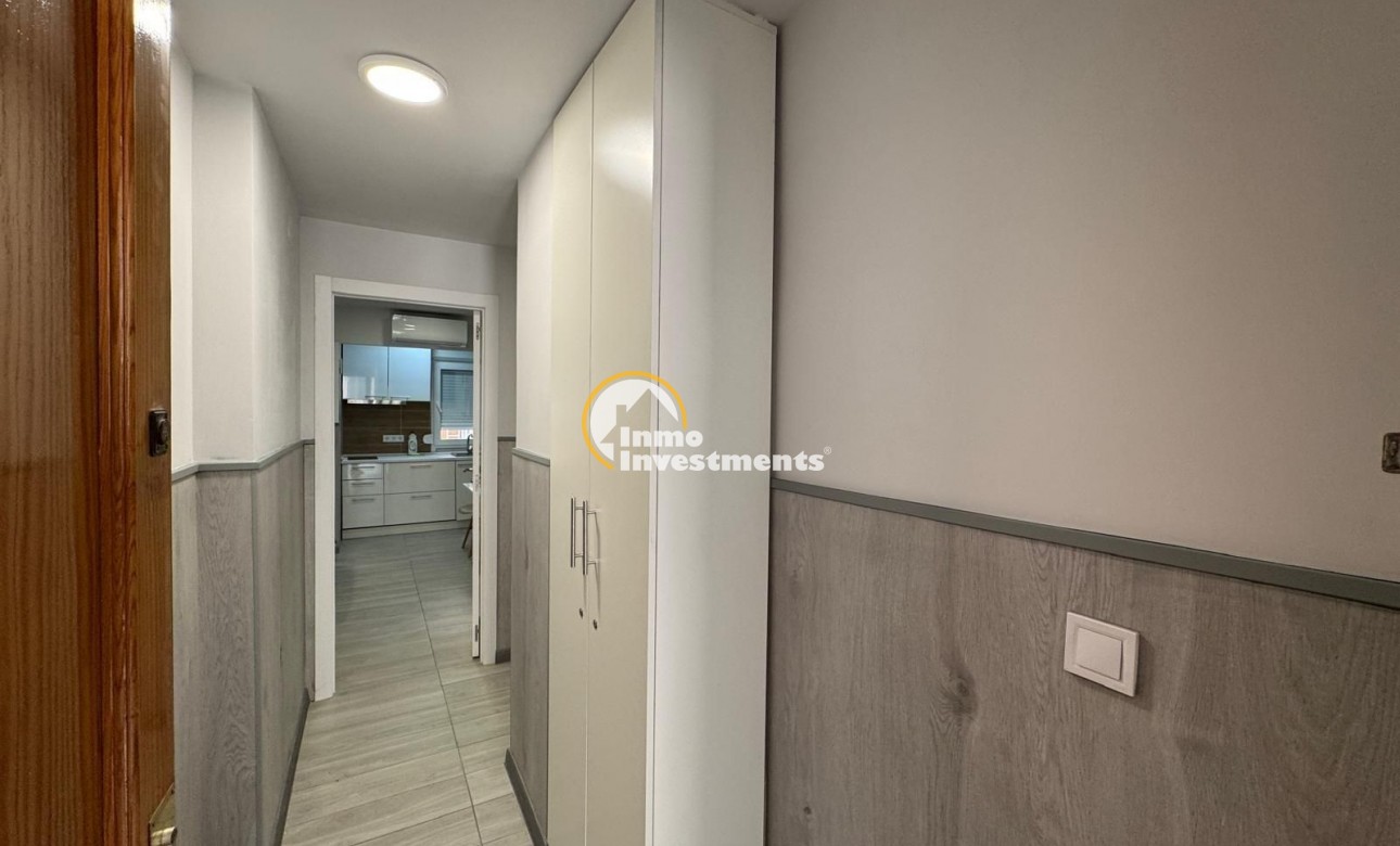 Bestaande bouw - Appartement - Torrevieja - Estacion de autobuses