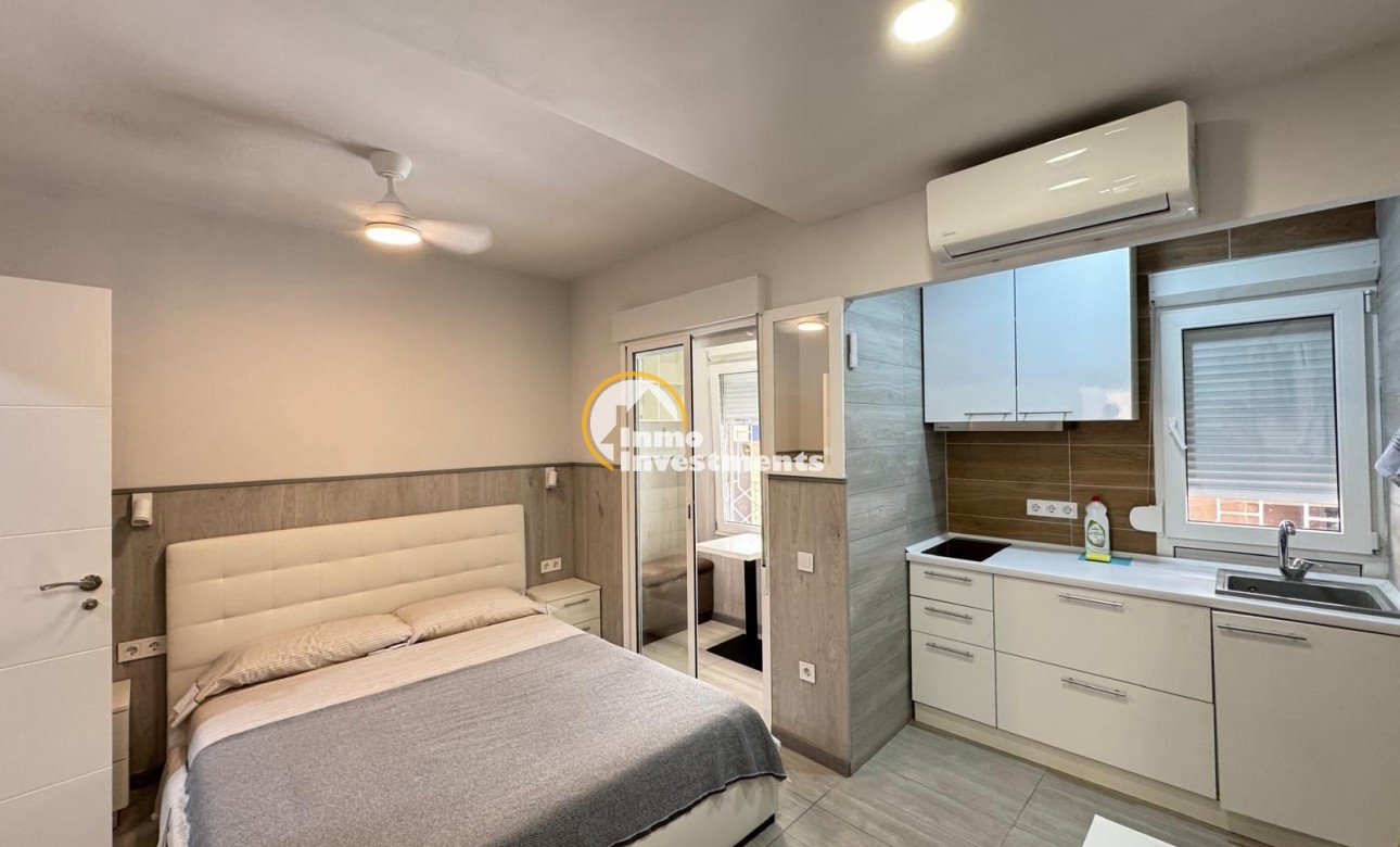 Bestaande bouw - Appartement - Torrevieja - Estacion de autobuses