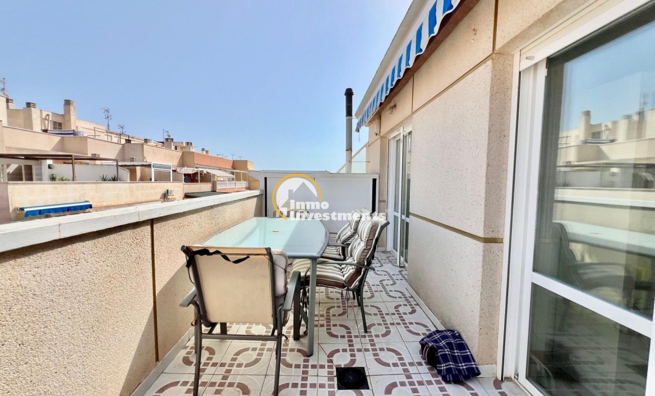 Reventa - Ático - Torrevieja - La Mata pueblo