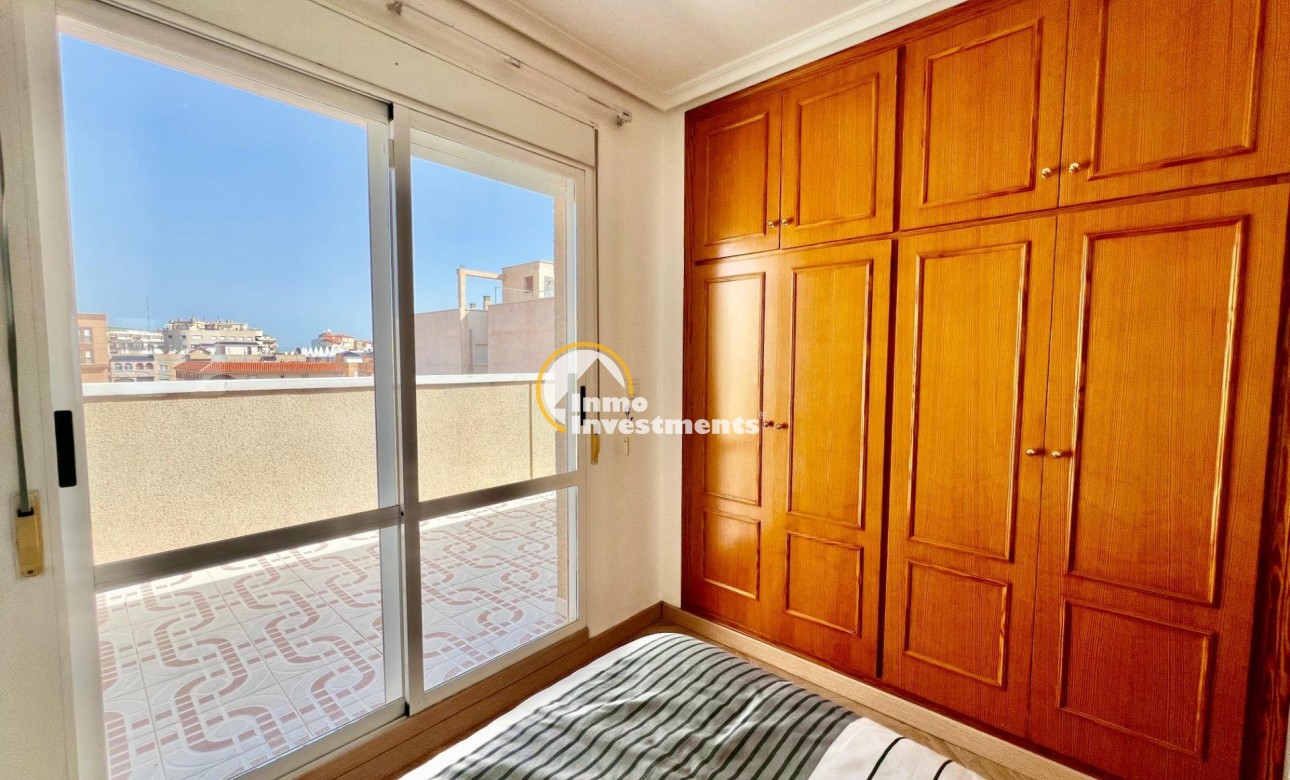 Reventa - Ático - Torrevieja - La Mata pueblo