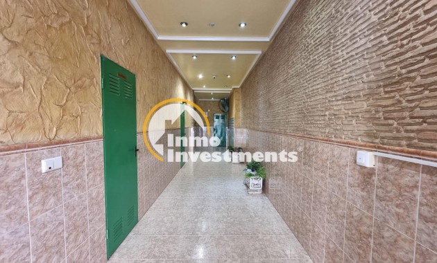 Bestaande bouw - Appartement - Torrevieja - Playa de los Naufragos