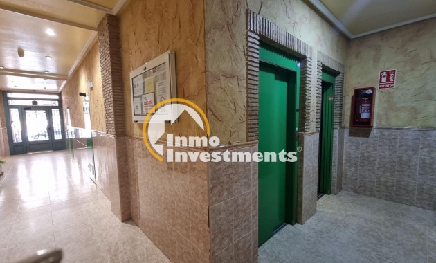 Bestaande bouw - Appartement - Torrevieja - Playa de los Naufragos