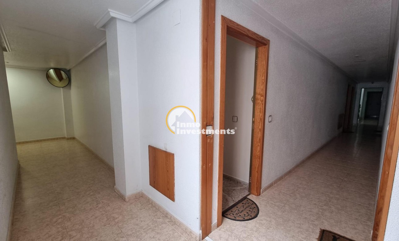 Bestaande bouw - Appartement - Torrevieja - Playa de los Naufragos