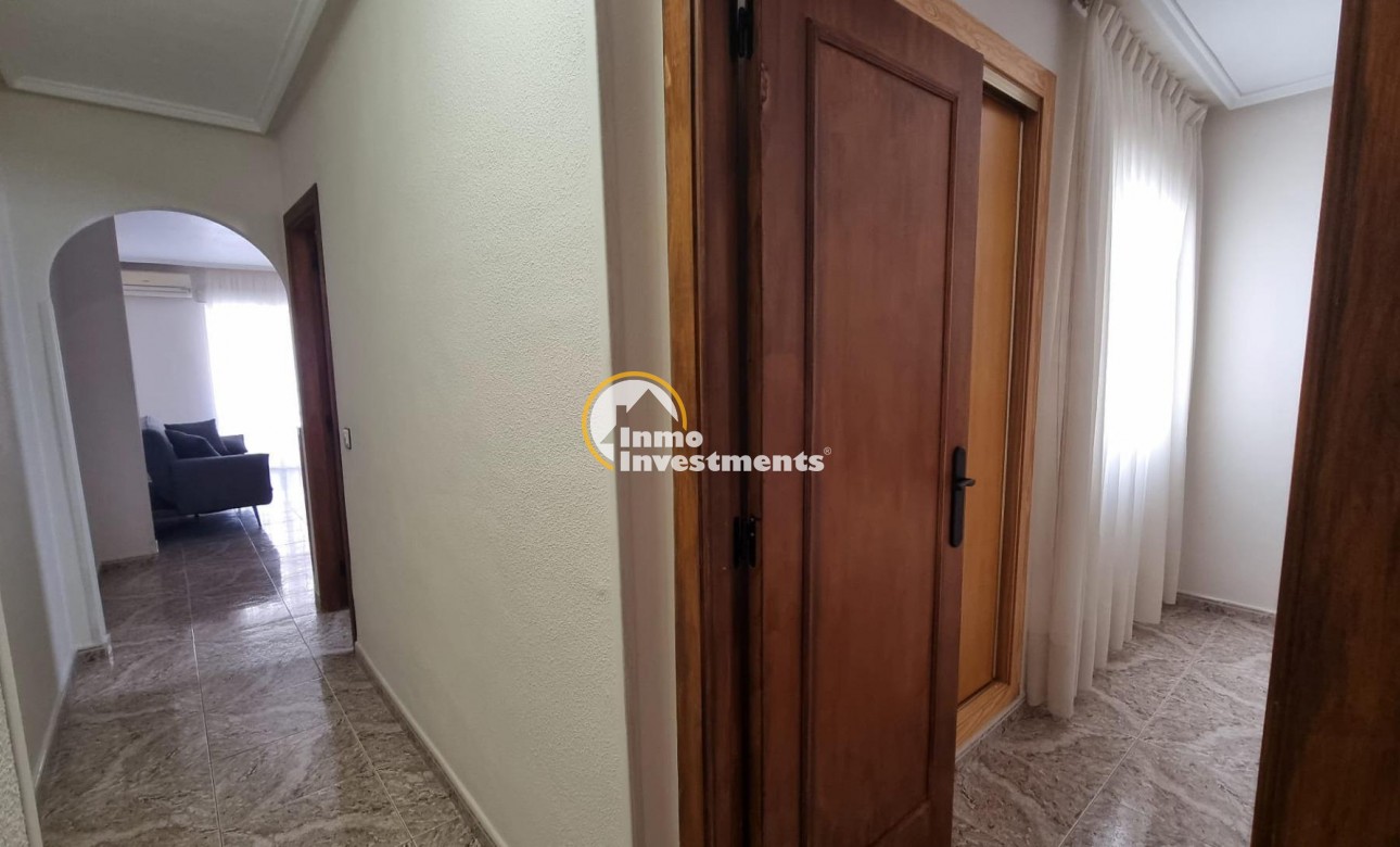 Bestaande bouw - Appartement - Torrevieja - Playa de los Naufragos