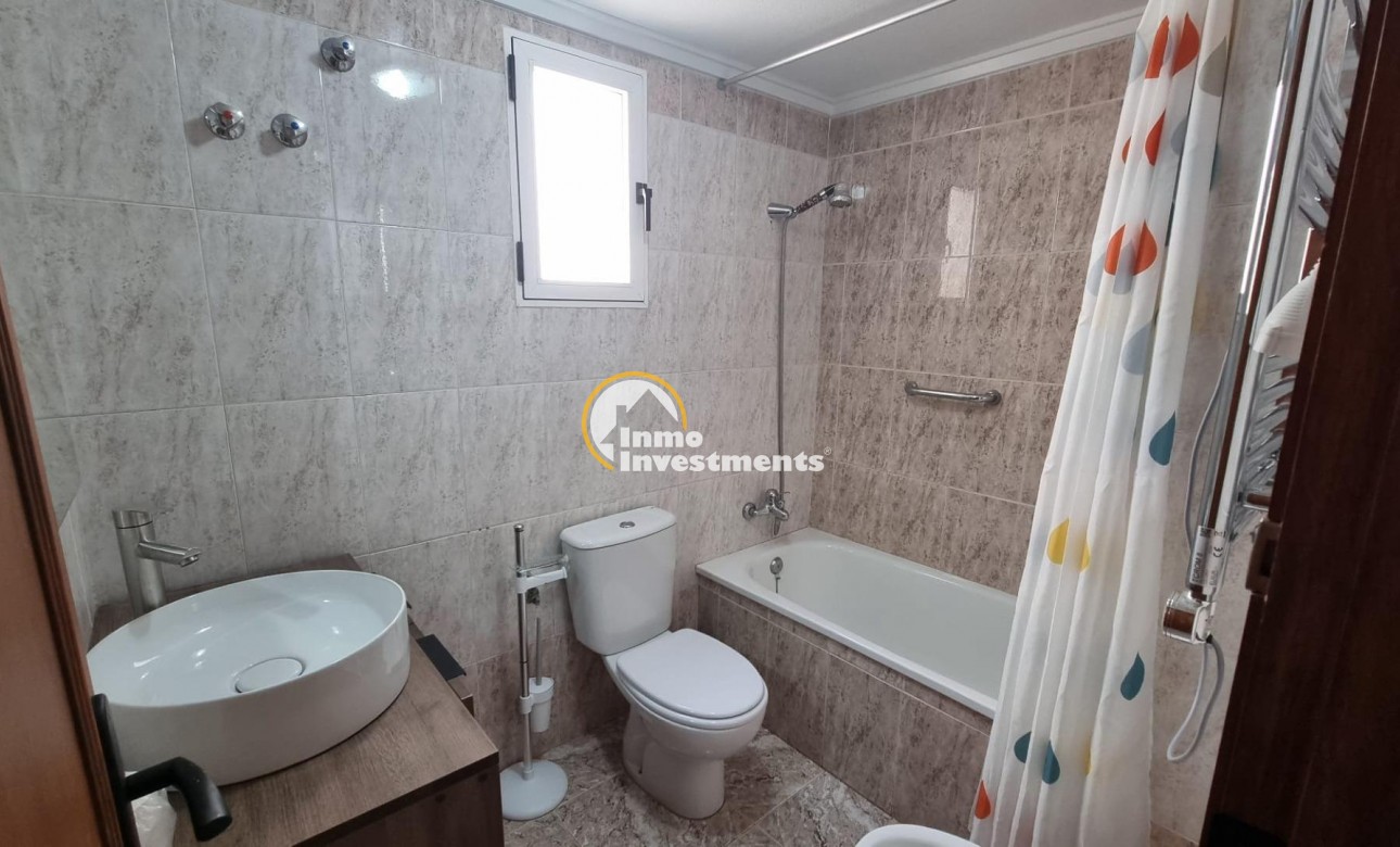 Bestaande bouw - Appartement - Torrevieja - Playa de los Naufragos