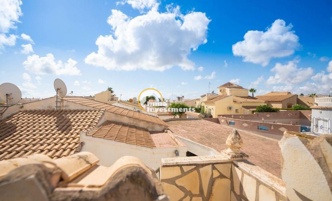 Bestaande bouw - Villa - Orihuela Costa - Los Almendros-La Florida