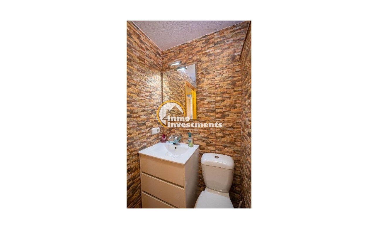 Bestaande bouw - Villa - Orihuela Costa - Los Almendros-La Florida