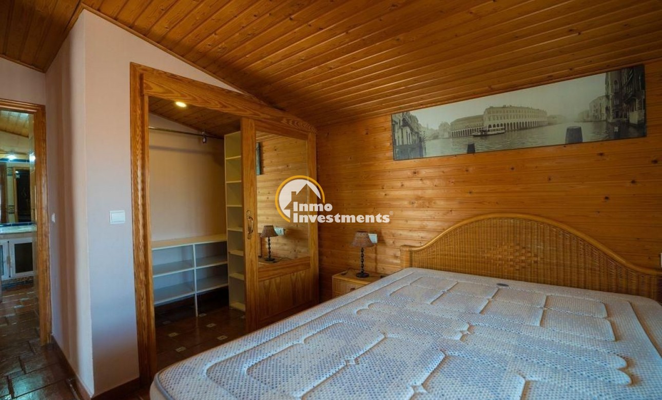 Bestaande bouw - Villa - Orihuela Costa - Los Almendros-La Florida