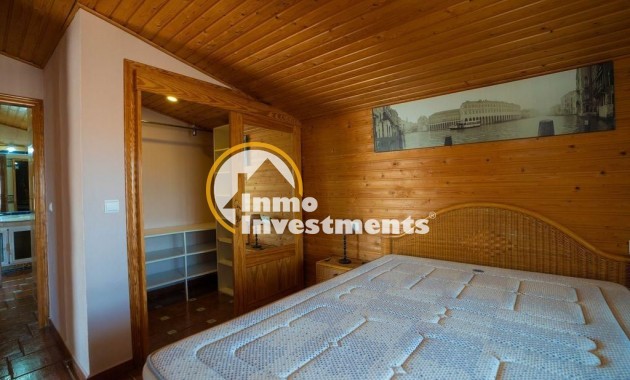 Bestaande bouw - Villa - Orihuela Costa - Los Almendros-La Florida