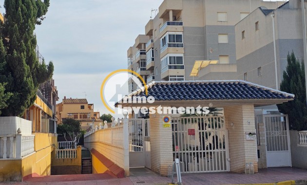 Resale - Apartment - Torrevieja - Torreblanca