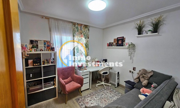 Resale - Apartment - Torrevieja - Torreblanca