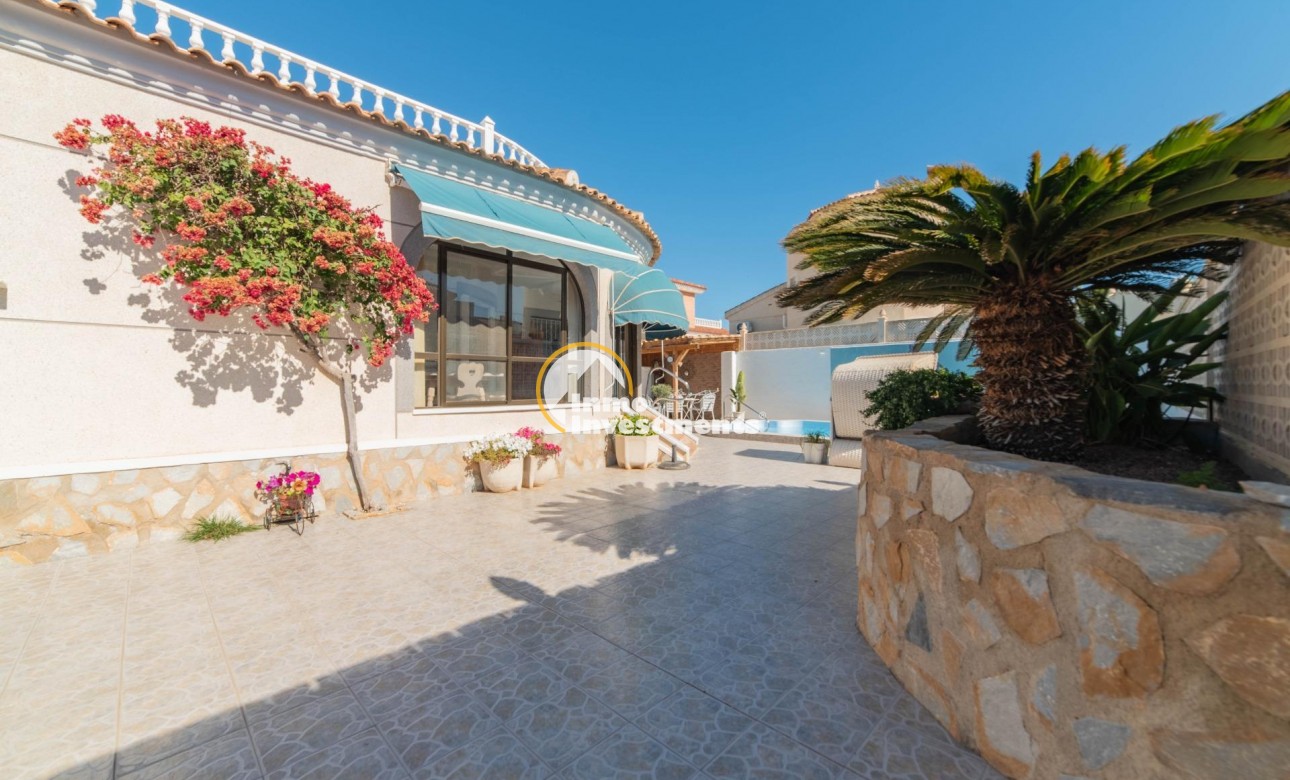 Till salu - Villa - Torrevieja - San Luis