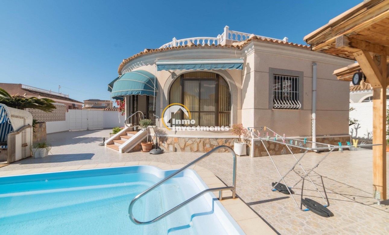 Till salu - Villa - Torrevieja - San Luis