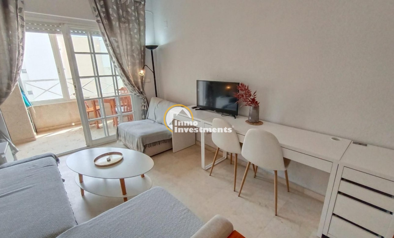 Gebrauchtimmobilien - Apartment - Torrevieja - Estacion de autobuses