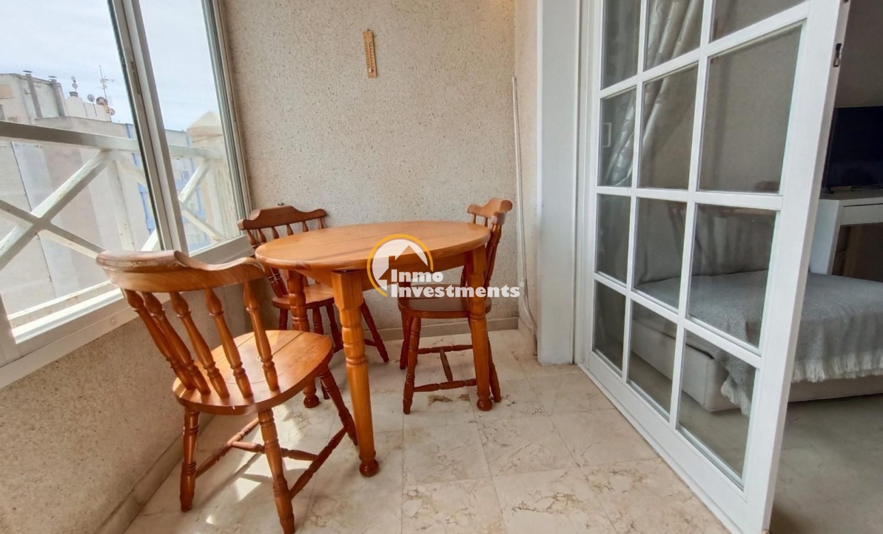 Gebrauchtimmobilien - Apartment - Torrevieja - Estacion de autobuses