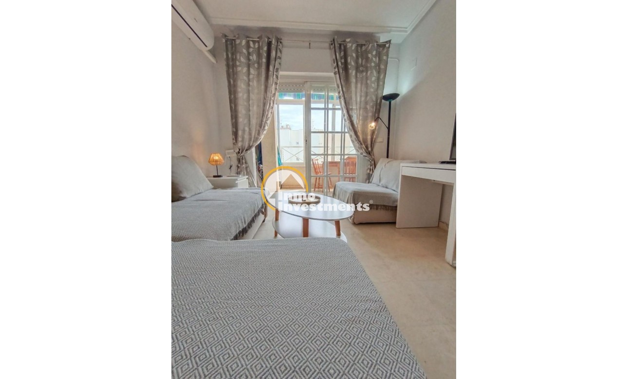 Gebrauchtimmobilien - Apartment - Torrevieja - Estacion de autobuses
