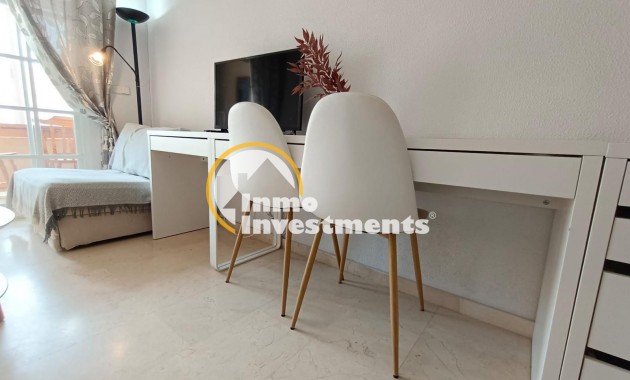 Gebrauchtimmobilien - Apartment - Torrevieja - Estacion de autobuses