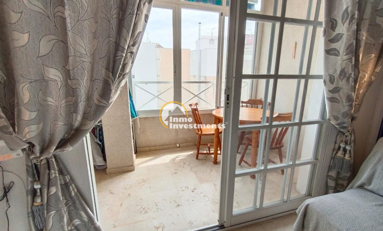 Gebrauchtimmobilien - Apartment - Torrevieja - Estacion de autobuses