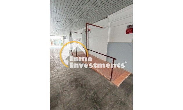 Gebrauchtimmobilien - Apartment - Torrevieja - Estacion de autobuses
