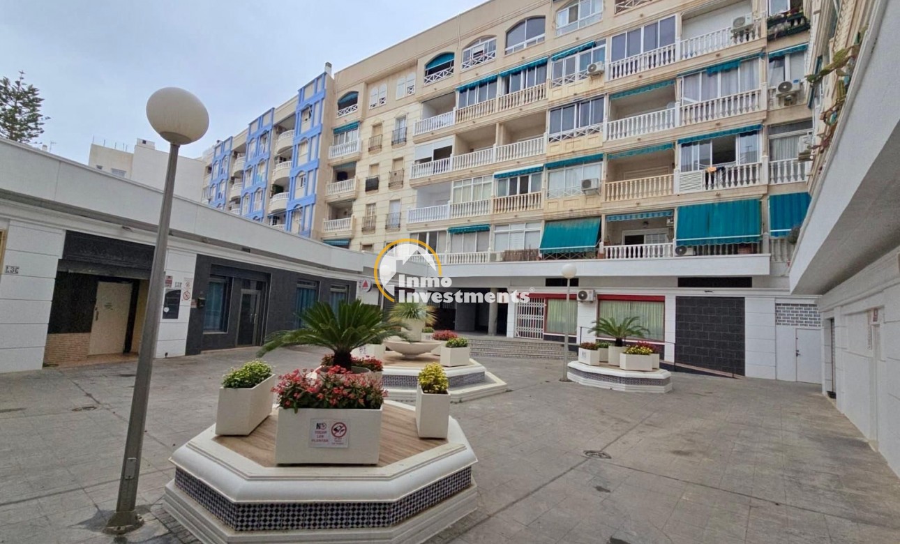 Gebrauchtimmobilien - Apartment - Torrevieja - Estacion de autobuses