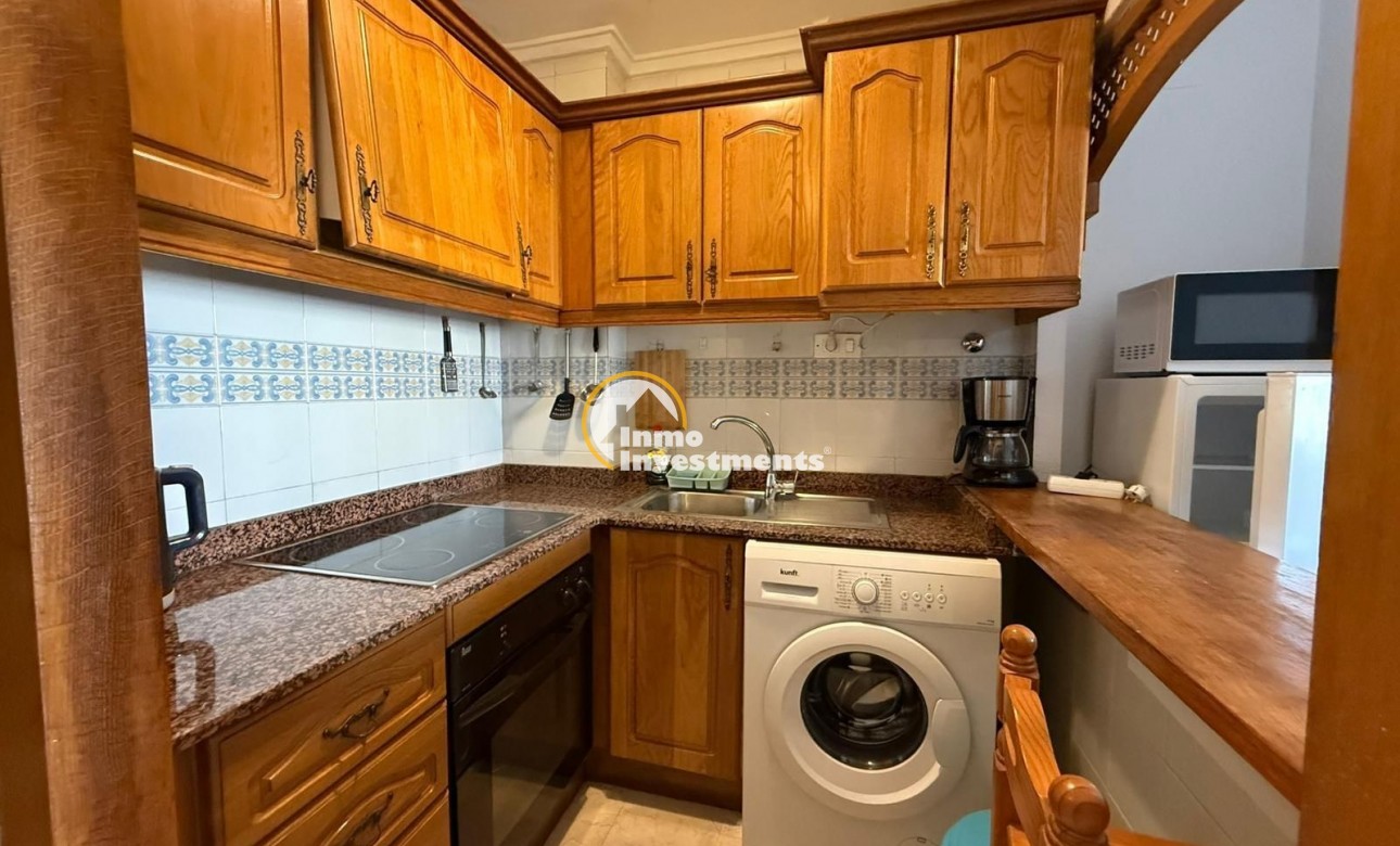 Gebrauchtimmobilien - Apartment - Torrevieja - Estacion de autobuses