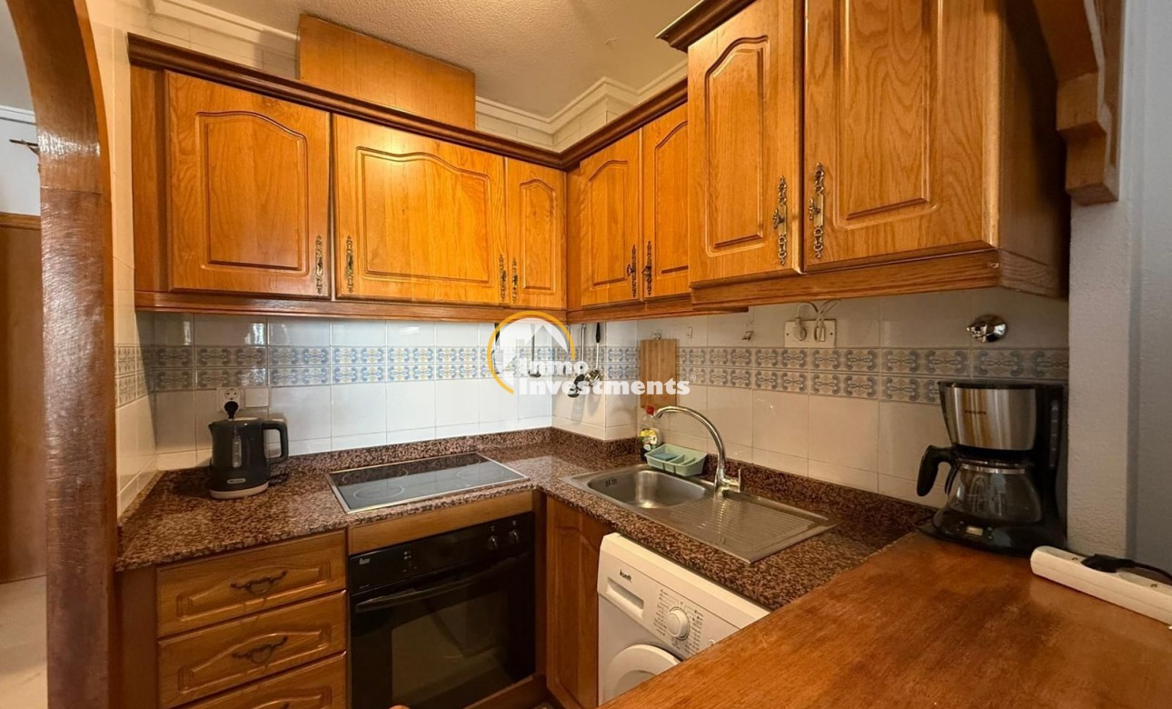 Gebrauchtimmobilien - Apartment - Torrevieja - Estacion de autobuses