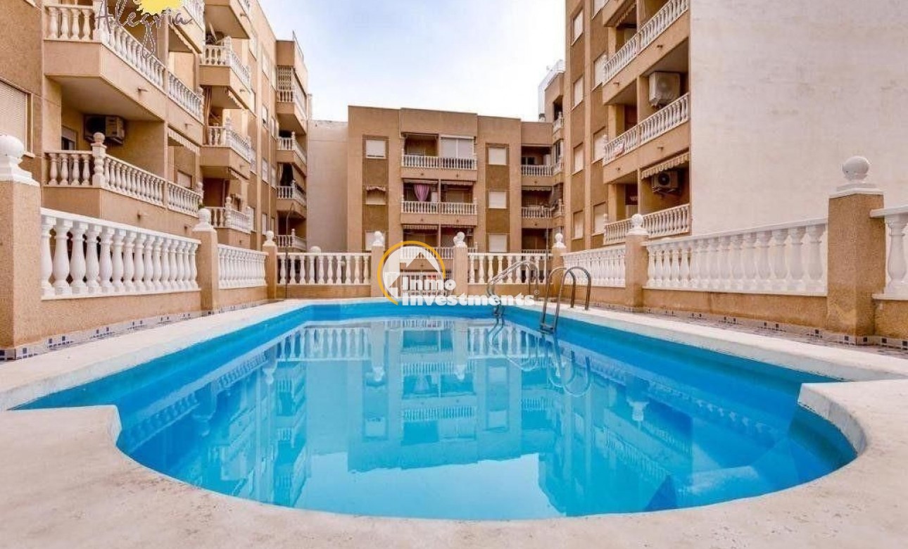 Gebrauchtimmobilien - Apartment - Torrevieja - Paseo maritimo
