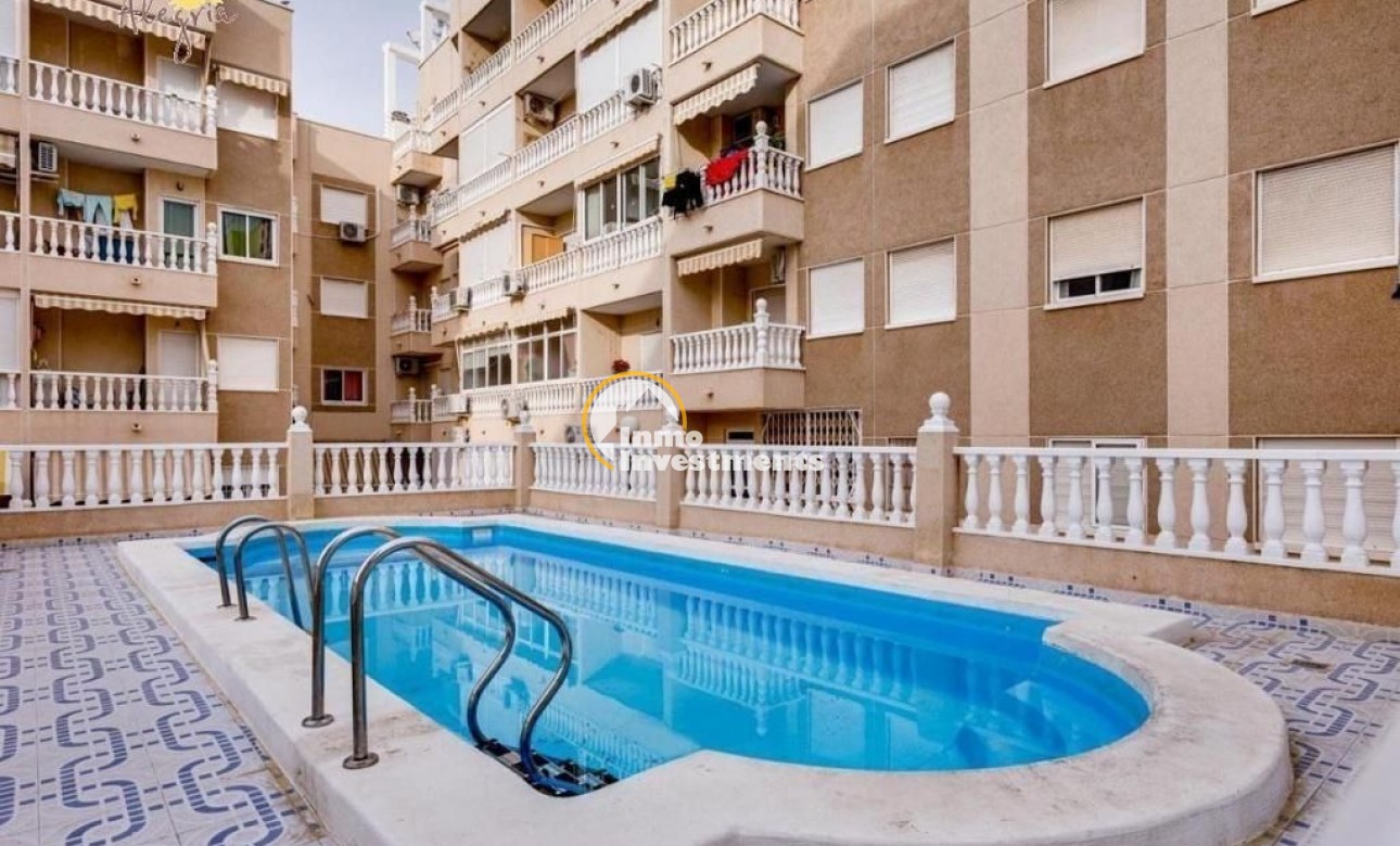 Gebrauchtimmobilien - Apartment - Torrevieja - Paseo maritimo