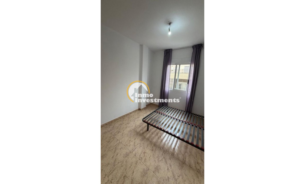 Gebrauchtimmobilien - Apartment - Torrevieja - Paseo maritimo