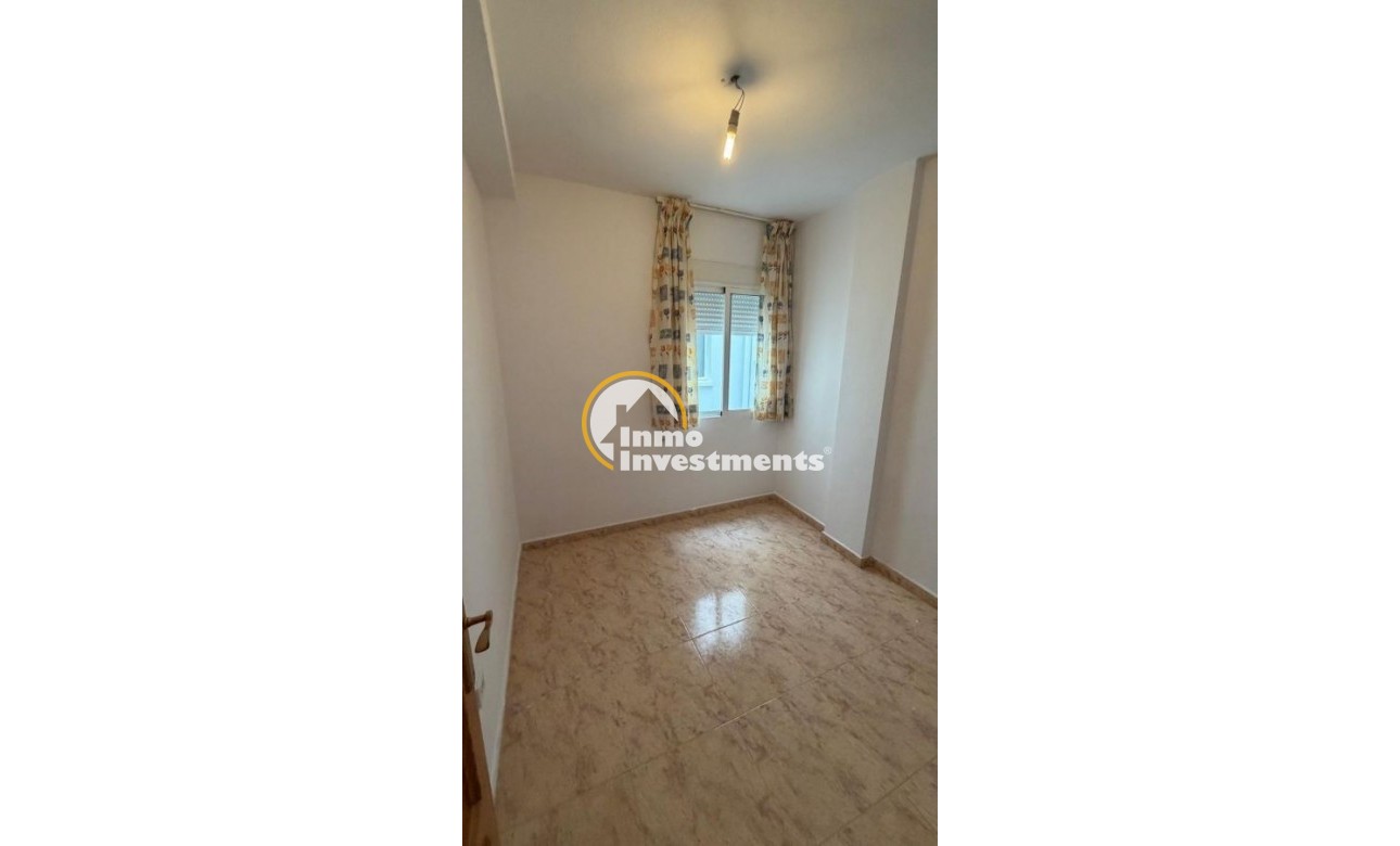 Gebrauchtimmobilien - Apartment - Torrevieja - Paseo maritimo